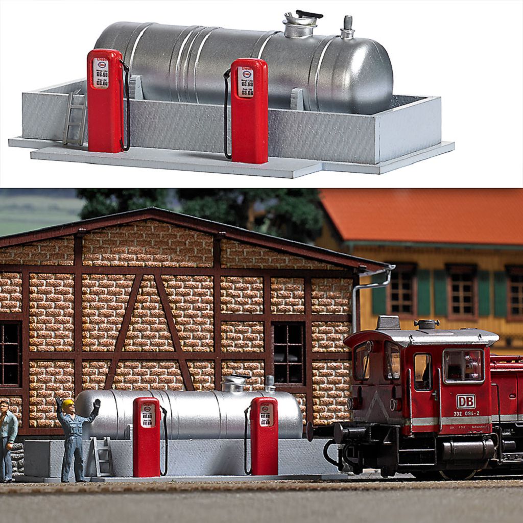 BUSCH 1158 - Gas station for railway depot