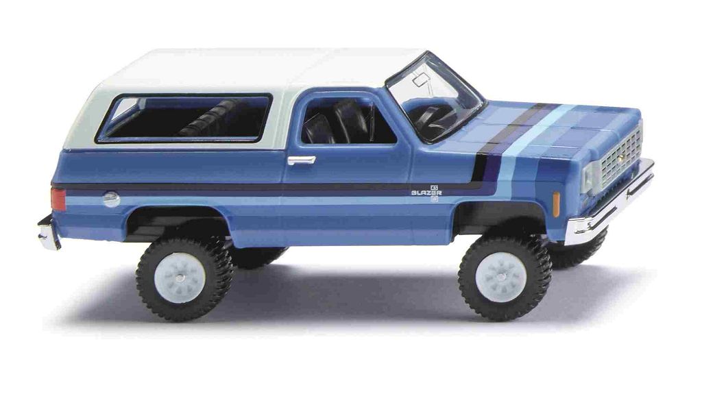 WIKING 011102 - Chevrolet K5 Blazer - light blue