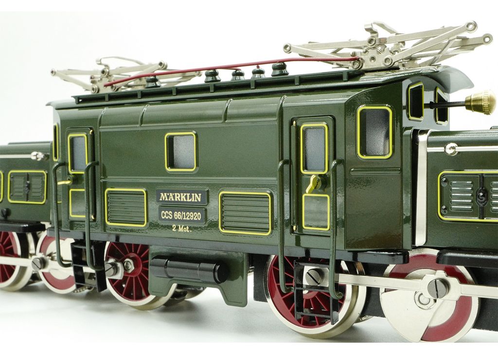 Märklin 010920 - Replica electric locomotive CCS 66