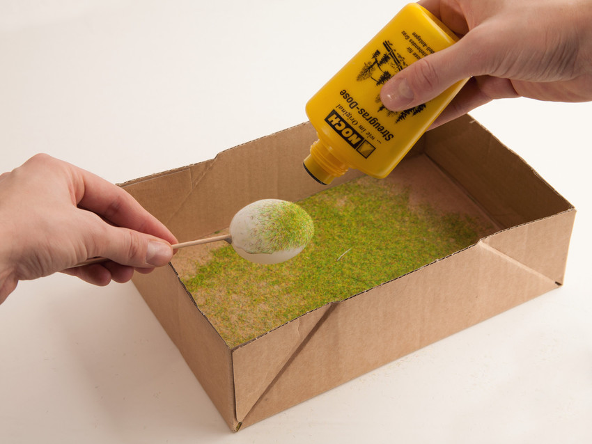 NOCH 08100 - Grass spray can