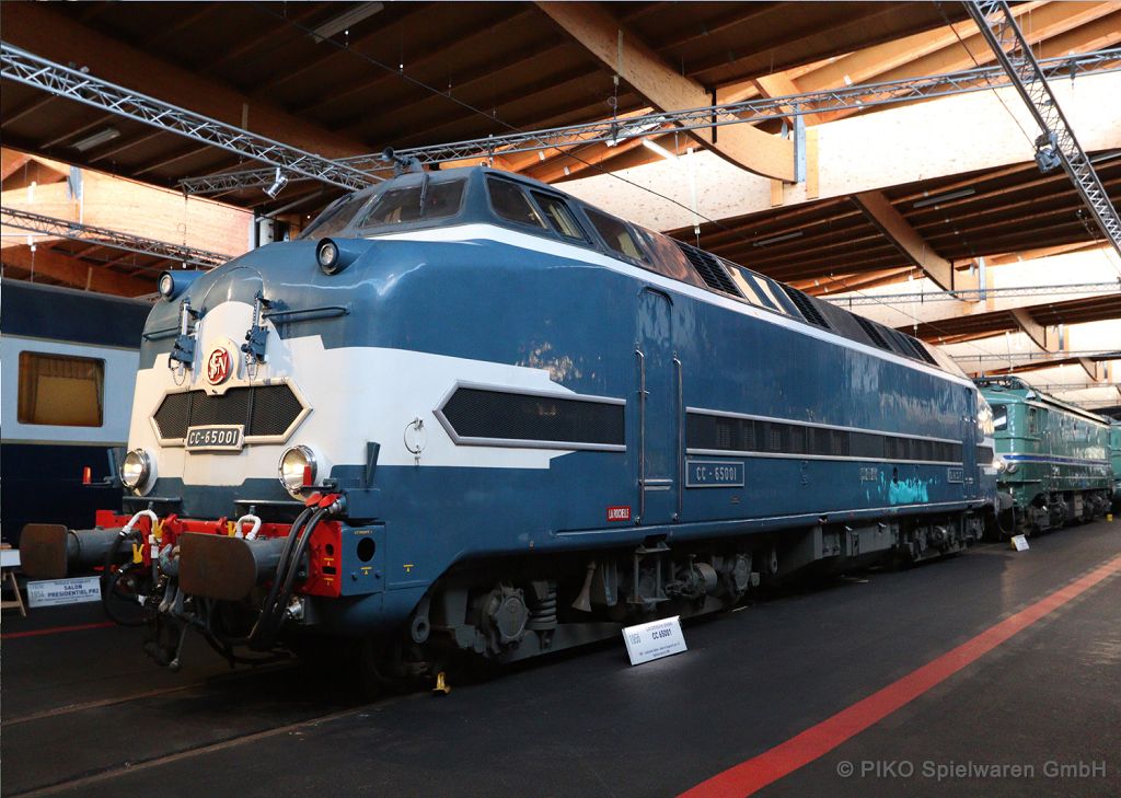 Märklin 038650 - Diesel locomotive series CC 65000