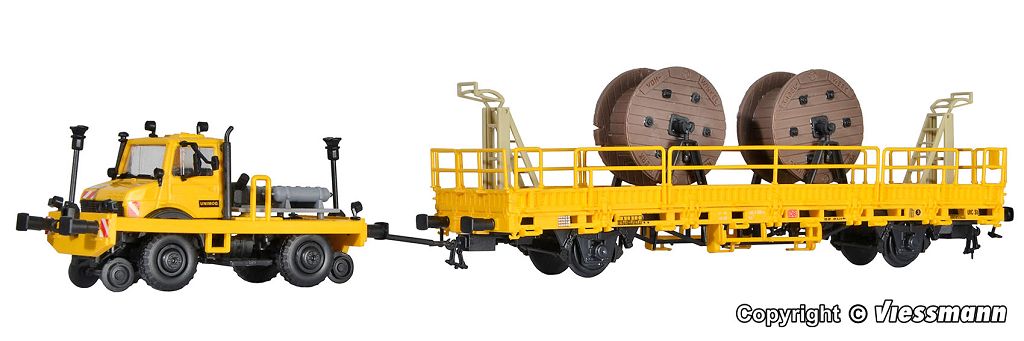 Kibri 16062 - H0 Two-way UNIMOG with pull, push frame and overhead line construction wagon