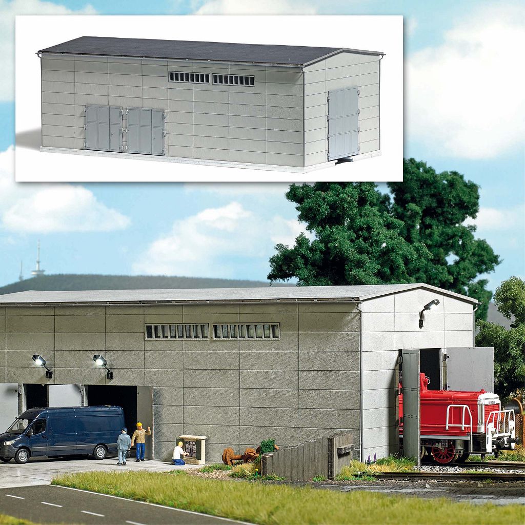 BUSCH 1398 - Prefabricated concrete hall with rail connection