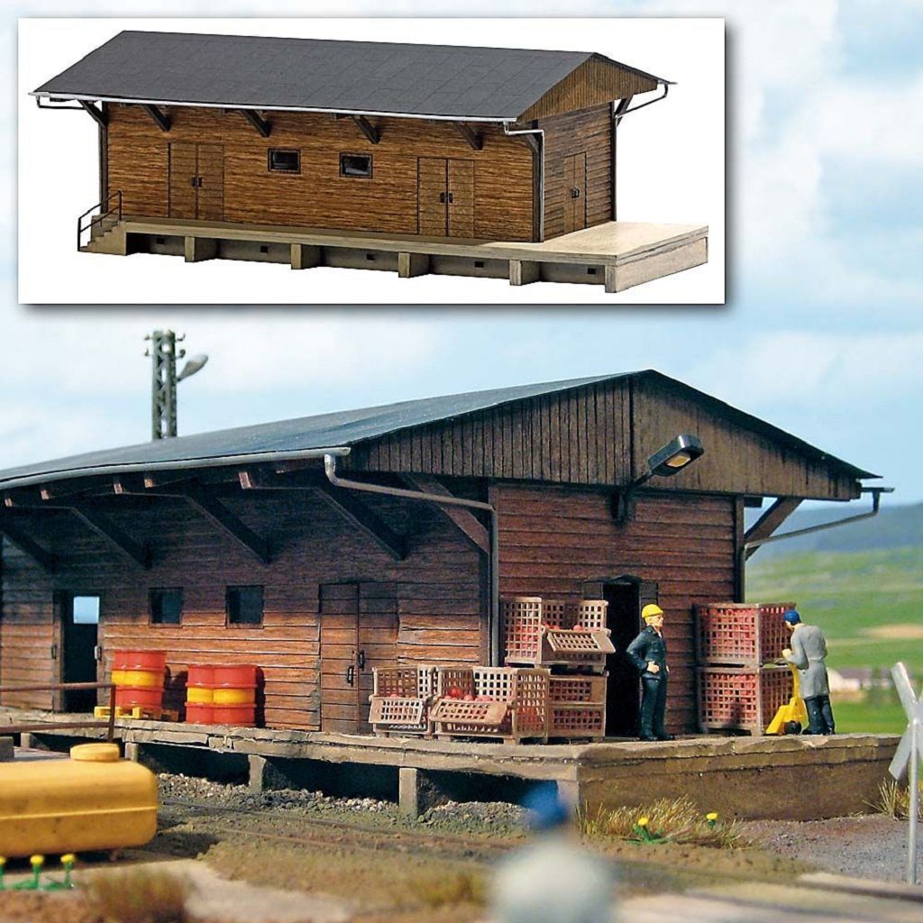 BUSCH 1421 - Goods shed »Braunsdorf«