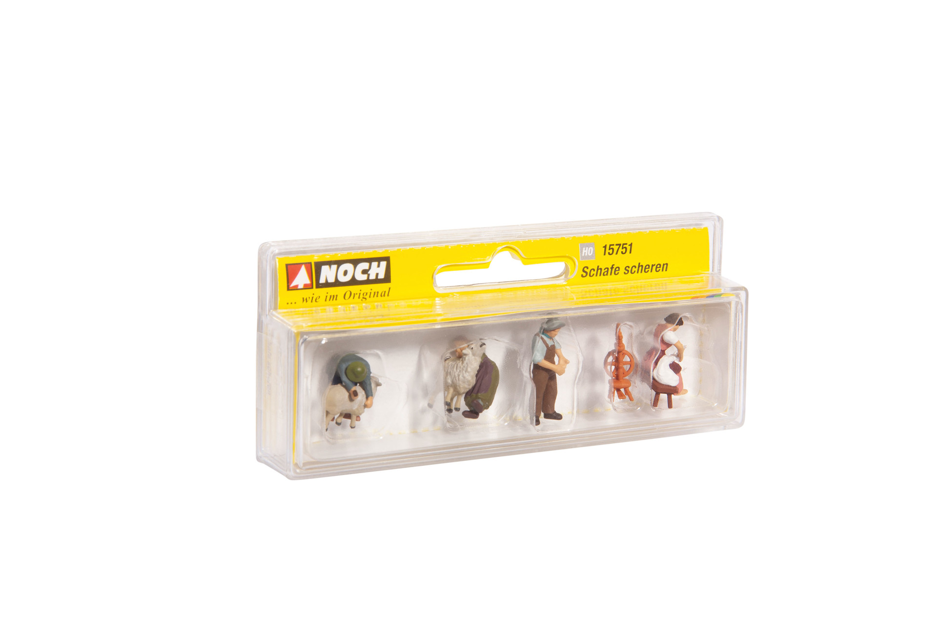 NOCH 15751 - Shearing sheep