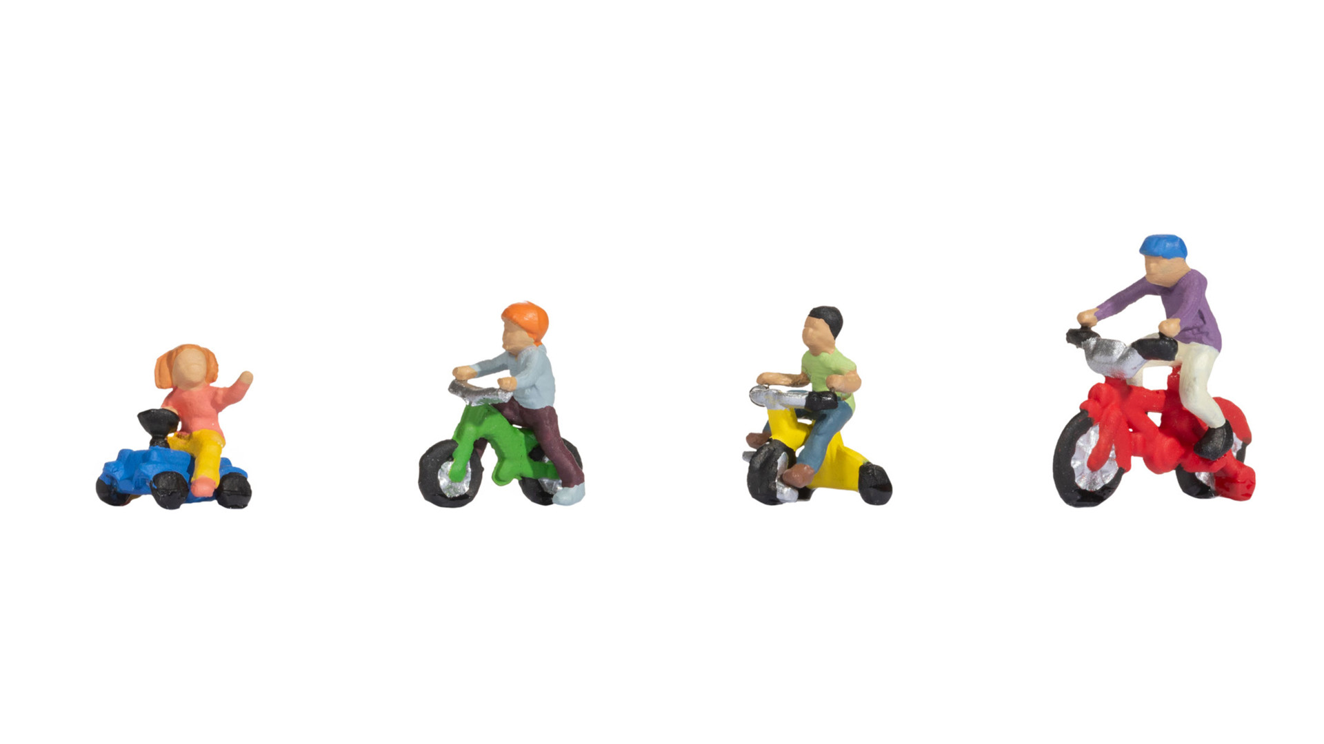 NOCH 15908 - Children on children's bicycles