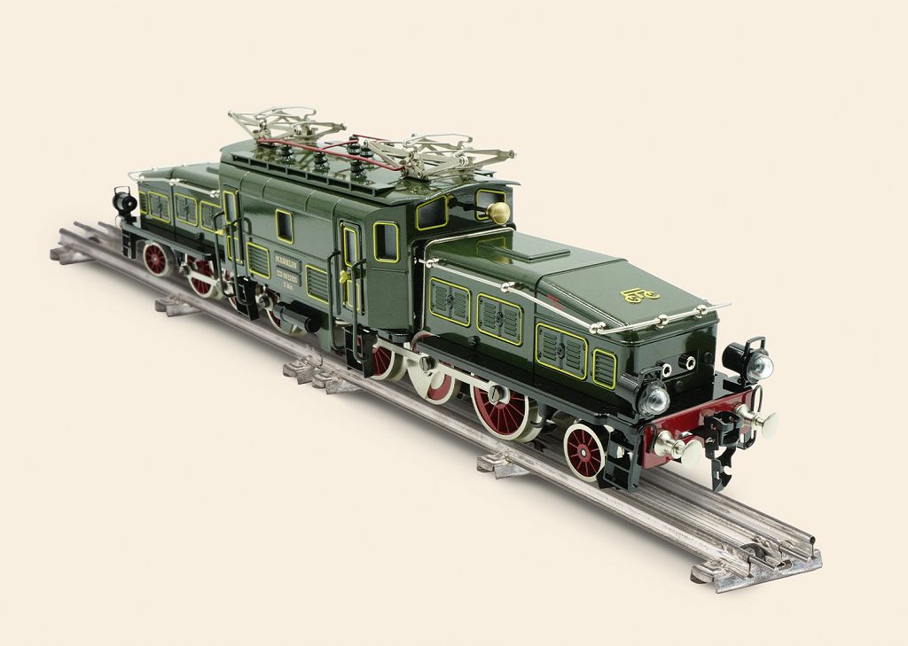 Märklin 010920 - Replica electric locomotive CCS 66