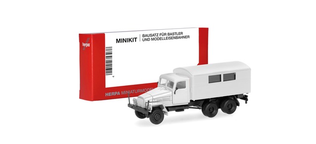 Herpa 014199 - MiniKit IFA G5 Box Truck with Windows, 3-axle, white