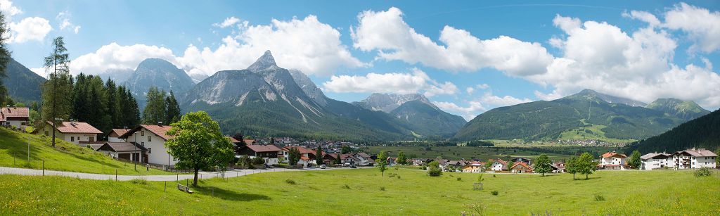 Vollmer 46106 - Alpine Foothills Background, four-piece set, L 266 x W 80 cm, replaces 46111