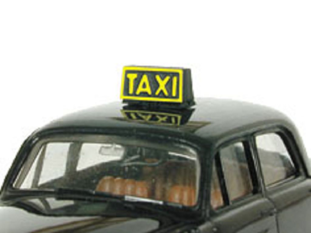 Viessmann 5039 - H0 Taxi sign with LED lighting
