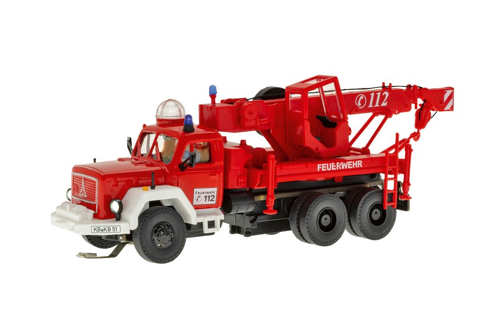Viessmann 8051 - H0 Fire Brigade MAGIRUS DEUTZ 3-axle recovery crane, basic, functional model