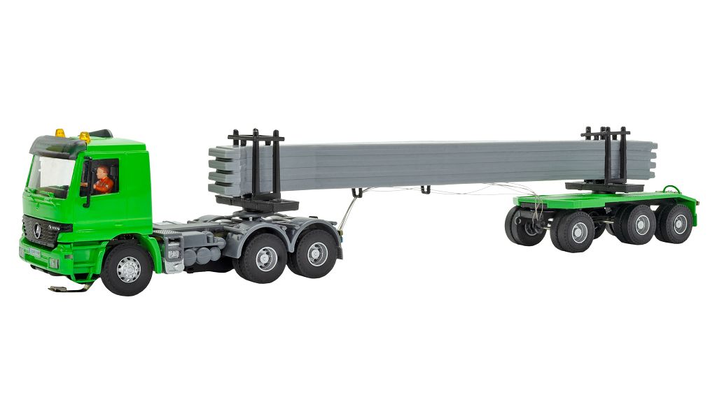 Viessmann 8032 - H0 MB ACTROS 3-axle tractor unit with concrete parts and rotating beacons, basic, functional model