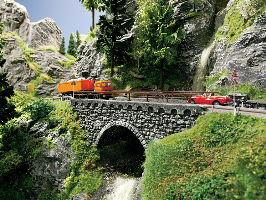 NOCH 58690 - Achtobel Bridge