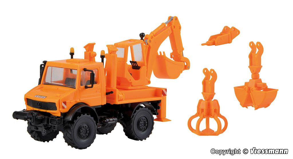 Kibri 18480 - H0 UNIMOG with excavator attachment
